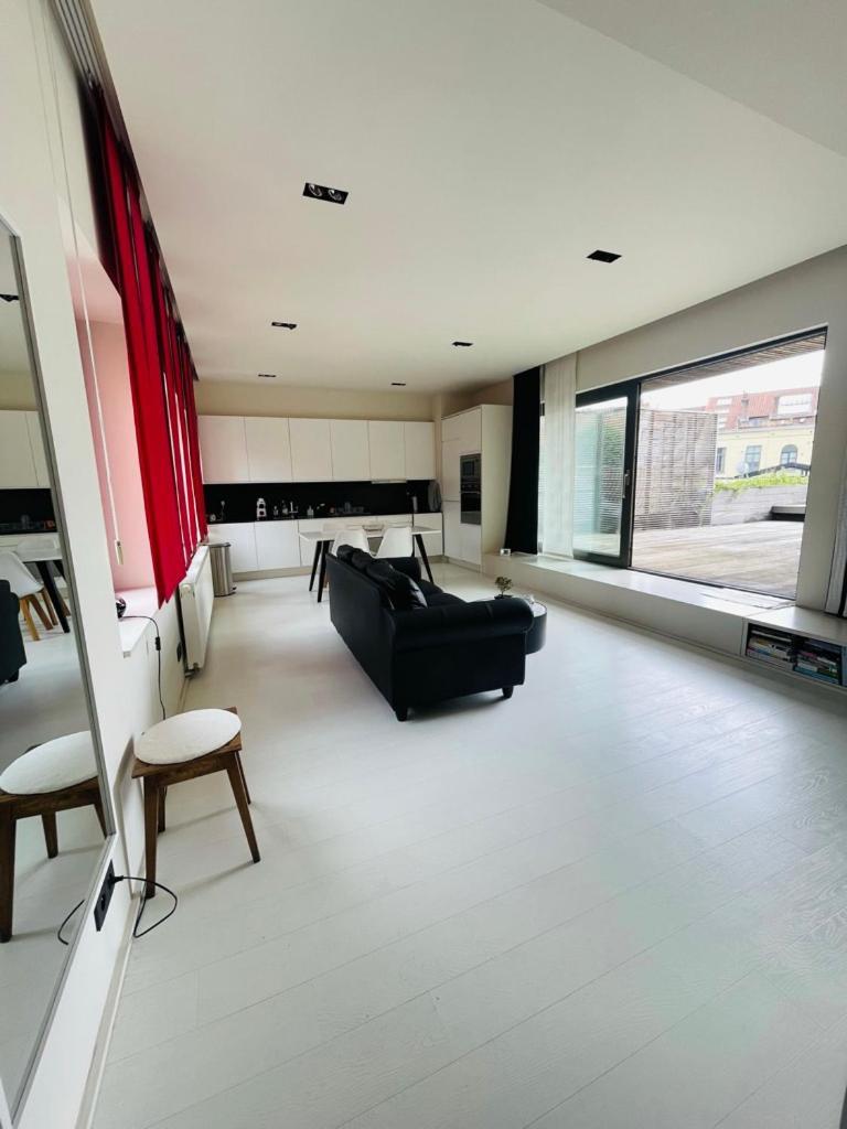 Down Town Penthouse With Private Parking Bruxelas Exterior foto
